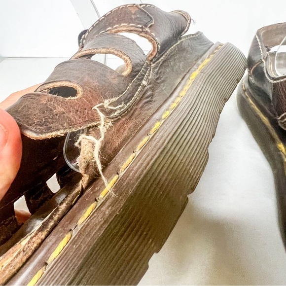 VTG Y2K Dr. Martens Chunky Fisherman Leather Sandals Slingback Size 11 Women’s - Picture 3 of 5